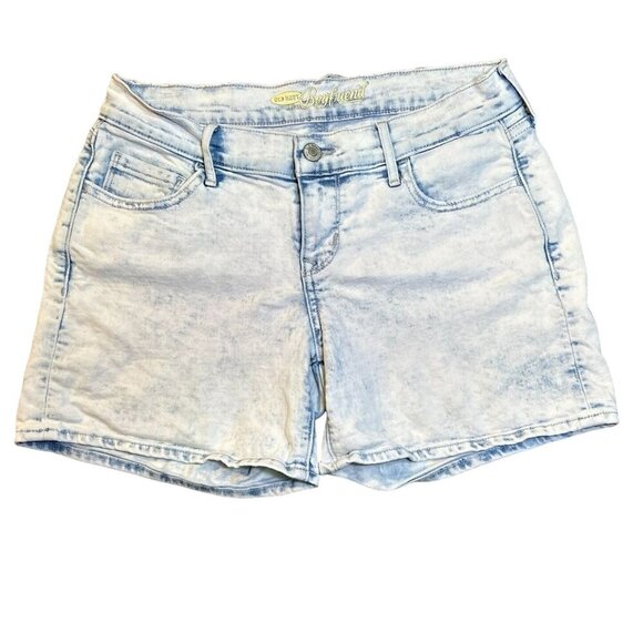 (6 for $25) Old Navy Mid-Rise‎ Boyfriend Shorts in Light Acid Wash Size 2 - Picture 1 of 4